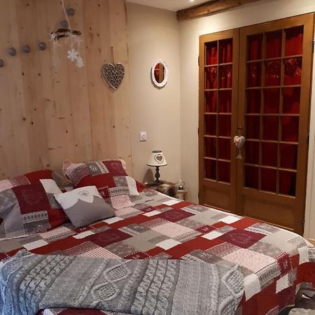 Chambres D Hotes Le Clos Des Vins D Anges Saint-Pierre-des-Champs Dış mekan fotoğraf