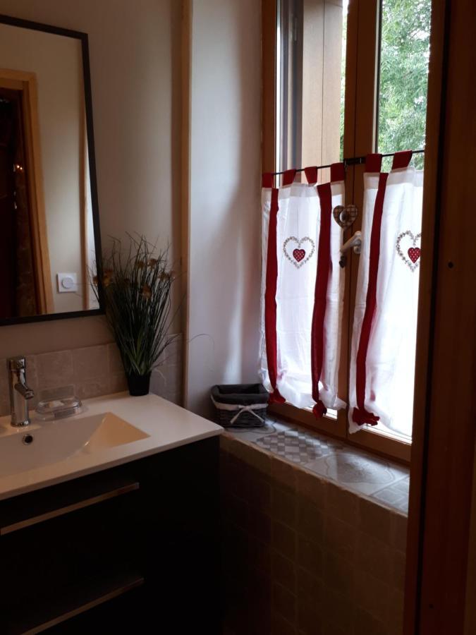 Chambres D Hotes Le Clos Des Vins D Anges Saint-Pierre-des-Champs Dış mekan fotoğraf